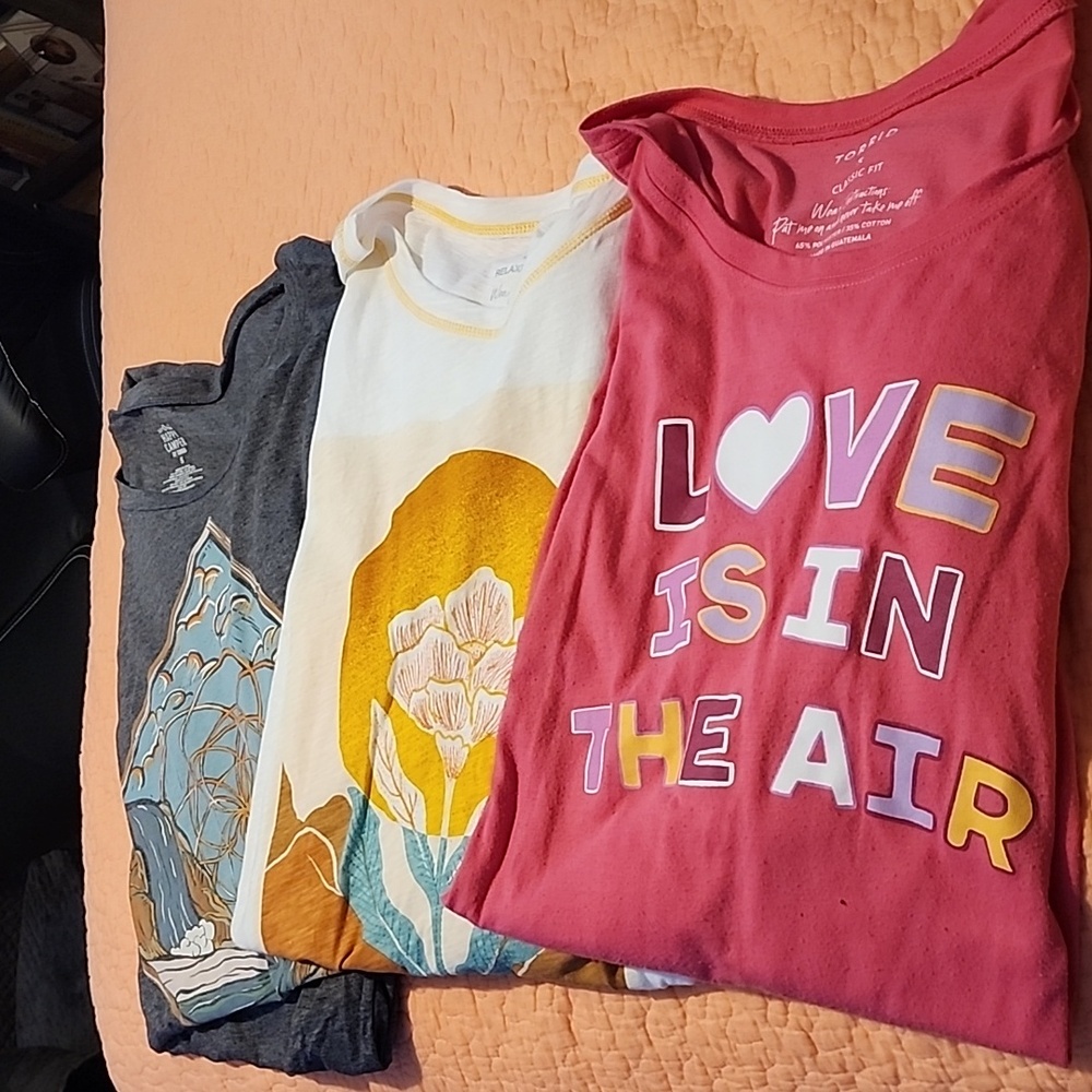 3 Bundle T shirt